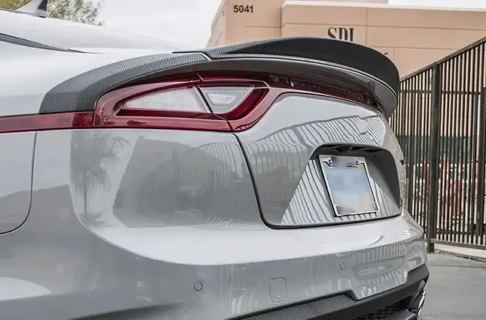 kia-stinger-gt-oem-carbon-fibre-rear-spoiler-XXIITUNING-6.webp