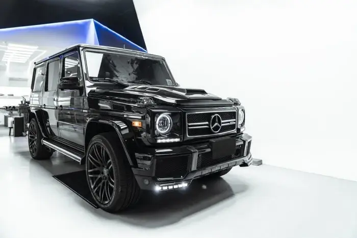 mercedes-benz-g-class-g55-g63-w463-brabus-style-carbon-fibre-bonnet-hood-replacement-XXIITUNING-9_1713c2dd-3af5-4e4.webp