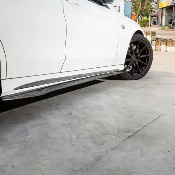 mercedes-benz-c-class-c43-c63-w205-s205-psm-gt-style-carbon-fibre-side-skirts-XXIITUNING-3_c40efb35-863d-48f1-8706-587d3b5ae8ea.webp