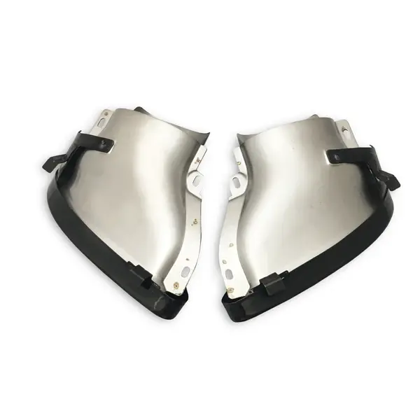 mercedes-benz-c-class-c43-w205-s205-c205-a205-black-chrome-exhaust-tips-XXIITUNING-3_4a1d9a74-57f5-486c-b54b-373a064e39f5.webp