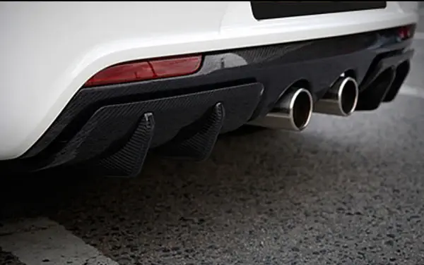 volkswagen-golf-r-mk6-osri-style-carbon-fibre-diffuser-XXIITUNING-2_77383b76-8c4a-4e56-8033-d1b2cf924707.webp