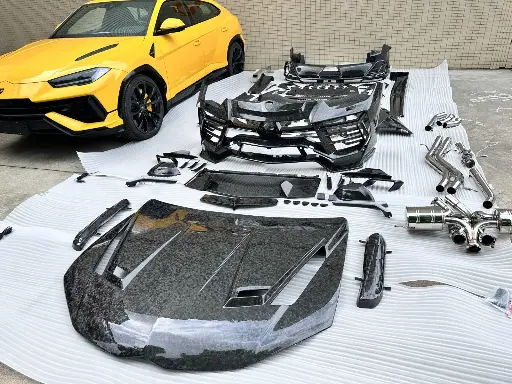 Lamborghini Urus S Forged Carbon Body Kit
